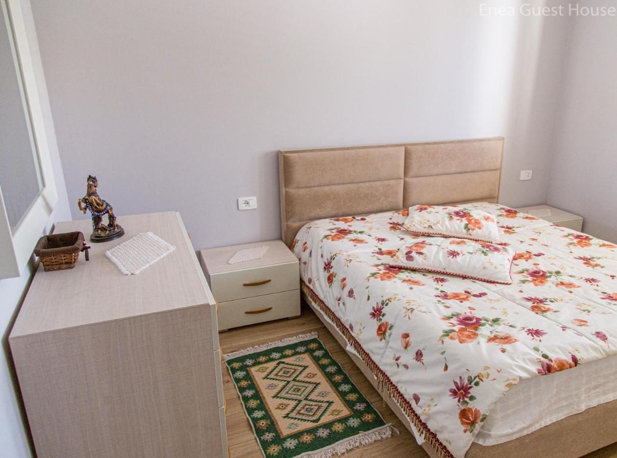 Enea'S Guest House Vlorë Екстериор снимка